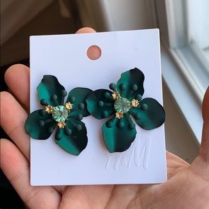 Emerald Green flower earrings